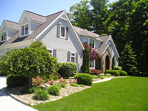 Landscapers and Lawncare Services in Altoona, AL